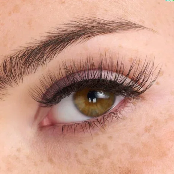 VELOUR "FLOWER POWER" LASHES - Picture 2 of 4